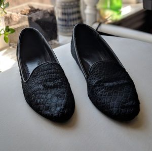 ✨👢Bass black fur flats👢✨